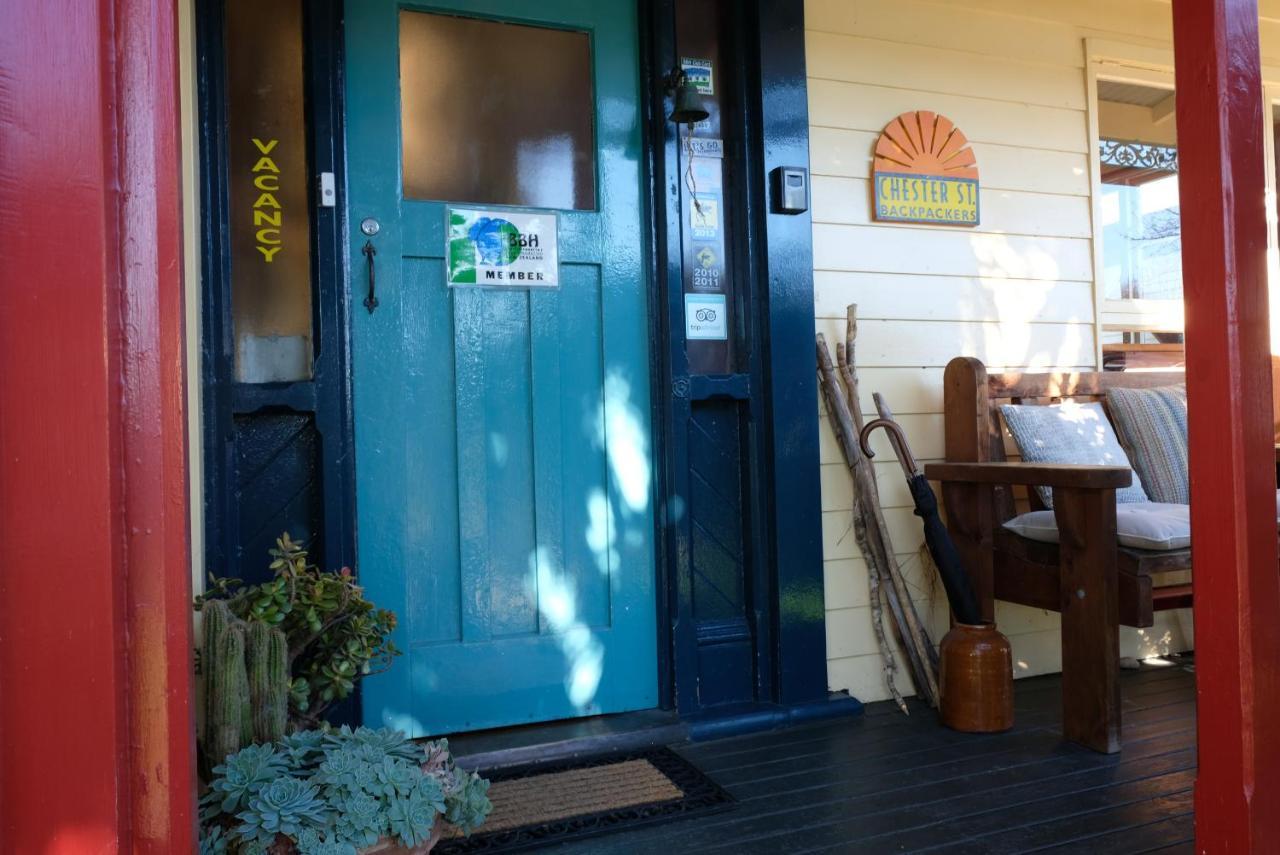 Chester St Backpackers Christchurch Exterior photo